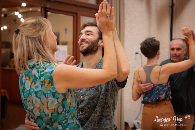 Limoges'Hop #5

Partage libre à des fins non promotionnelles ou commerciales, en créditant l'auteur (@lightexmachina).

© Alexandre - LIGHT EX MACHINA 2023, tous droits réservés.